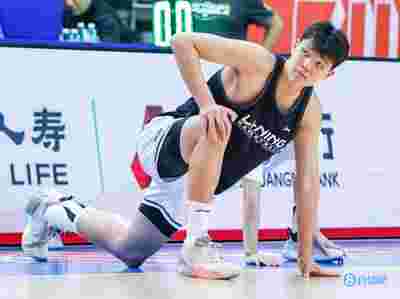 上海男篮客场不敌北京首钢，遭遇两连败